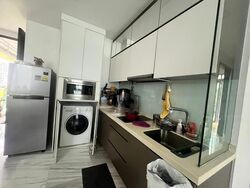 Naung Residence (D19), Apartment #564085041